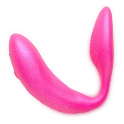 Chorus by We-Vibe Crave Coral