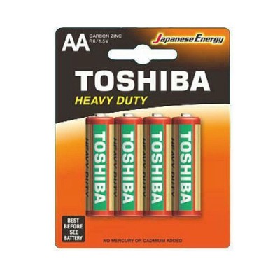 Batterie 1.5V AA Size 4 pezzi TOSHIBA