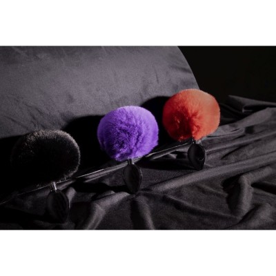Bunny Tail with Metal Butt Plug - Red Bunny Tail with Metal Butt Plug - Red